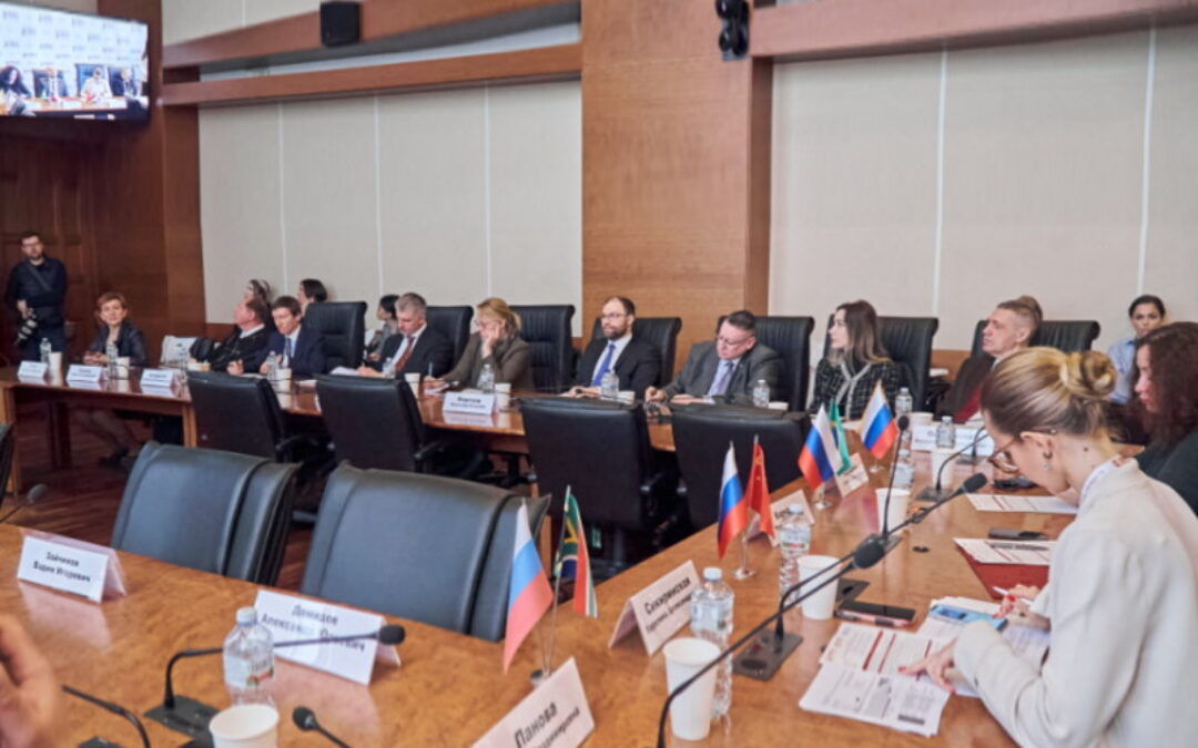 A round table «BRICS on modern trends in public administration» was held at the IPACS RANEPA
